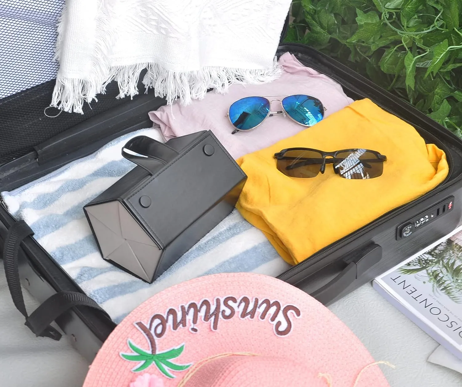 Blushbees® Foldable Travel Sunglasses Case - 5 Slot Organizer with Strap