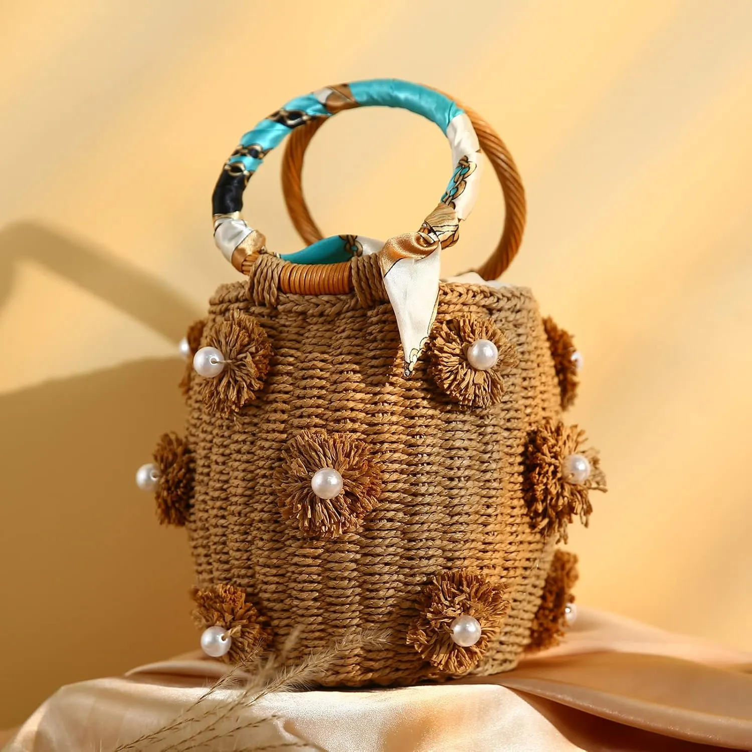 Flower Pearls Rattan Tote Bag Summer Beach Drawstring Straw Bucket Bag Diamonds Woven Handbag