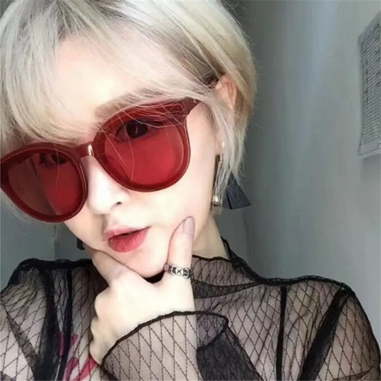 Sunglasses Retro Street Fashion Sun Glasses(Green Frame Gray)