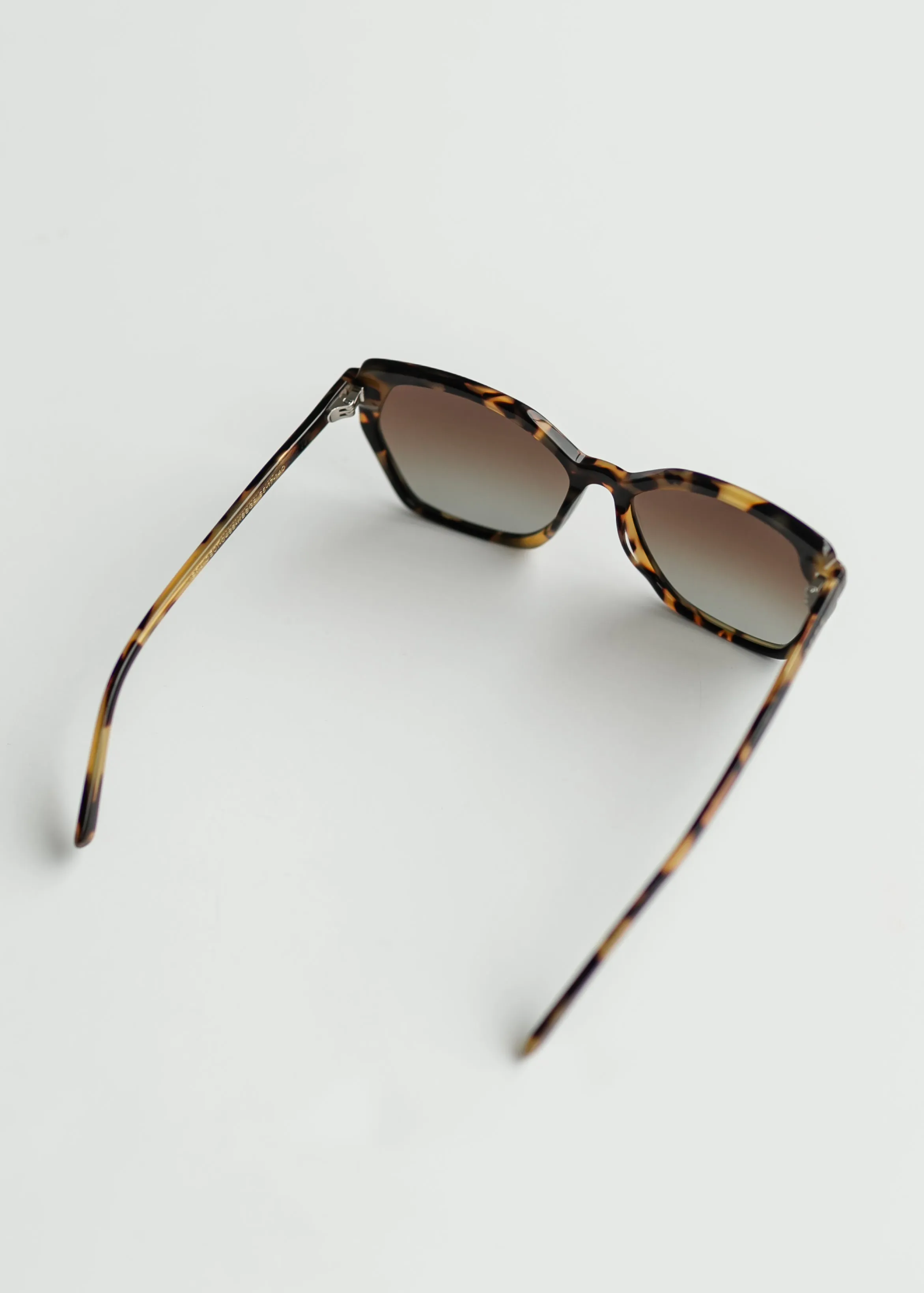Vera Kombu   Brown Gradient Polarized Sunglasses - FINAL SALE